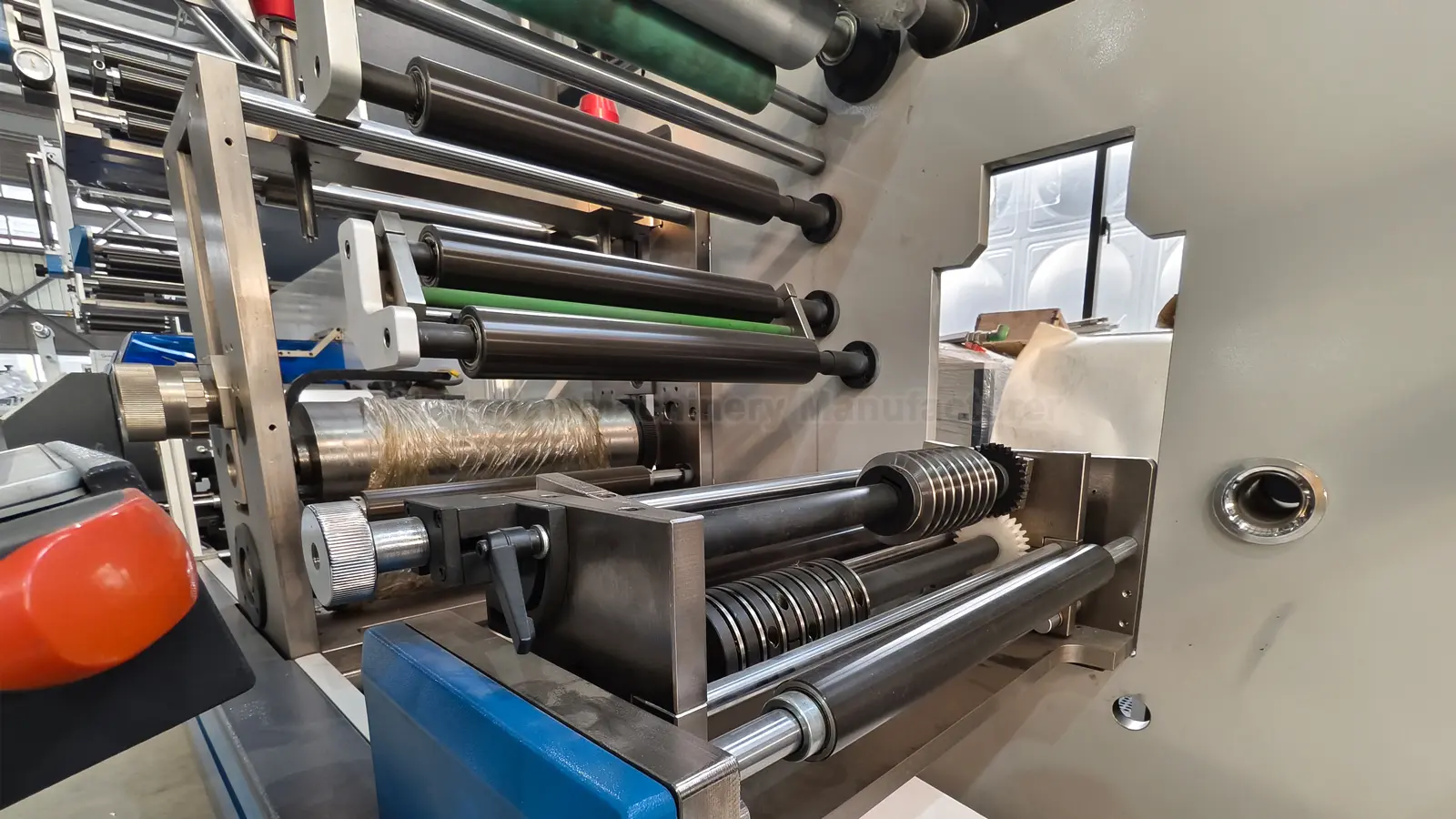 Machine Flexo à 6 Couleurs pour Impression d'Étiquettes HJZ-370B Matériaux personnalisés